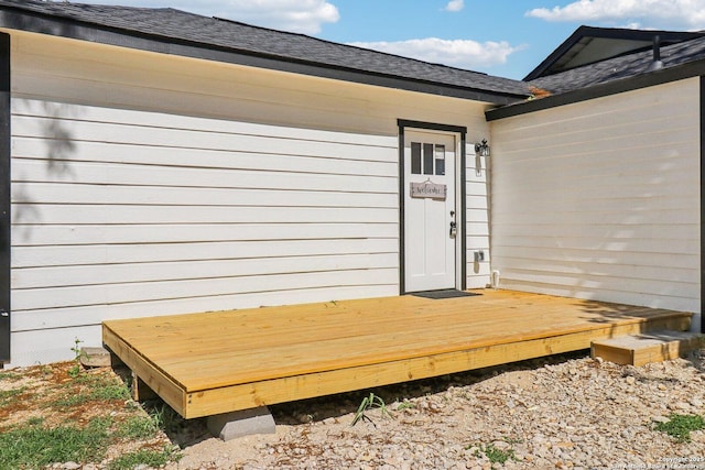2120 San Fernando, San Antonio, TX 78207 - view of exterior entry with roof with shingles