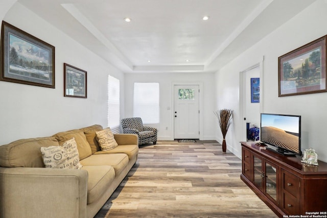 2120 San Fernando, San Antonio, TX 78207 - living area featuring a tray ceiling, light wood-type flooring, and recessed lighting