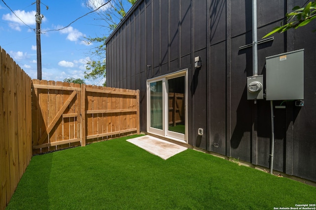 1108 S Gevers St, San Antonio, TX 78203 - view of yard