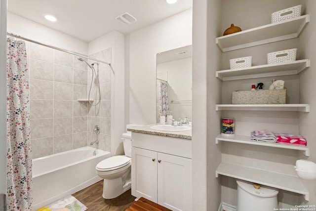 13927 Borolanite, San Antonio, TX 78253 - bathroom with wood finished floors, toilet, vanity, and shower / bath combination with curtain
