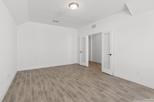 2171 Oak Run Pkwy, New Braunfels, TX 78132 - empty room featuring wood finished floors and baseboards