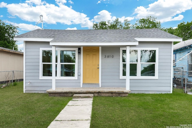 3018 Chihuahua, San Antonio, TX 78207 - view of bungalow-style home