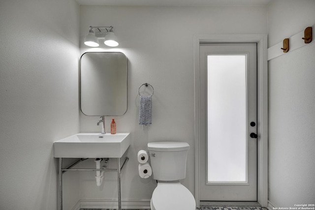 772 Lakebreeze, Canyon Lake, TX 78133 - half bathroom with toilet and a sink