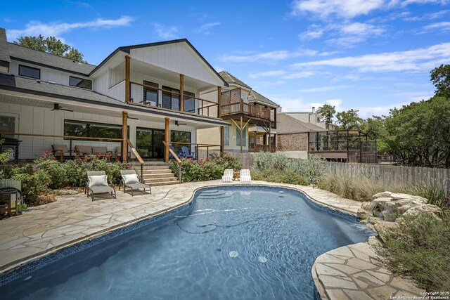 772 Lakebreeze, Canyon Lake, TX 78133 - rear view of property with ceiling fan, a patio area, a balcony, and fence
