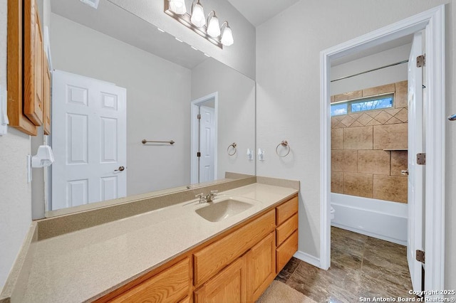 108 Medora Br, Floresville, TX 78114 - bathroom with vanity, toilet, baseboards, and bathtub / shower combination
