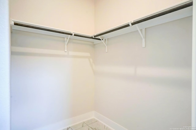 4019 Wood Crk, San Antonio, TX 78257 - view of walk in closet