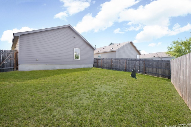 12023 Picard, San Antonio, TX 78221 - view of yard