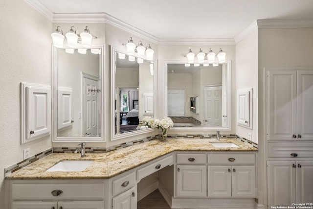 24 Rogers Wood, San Antonio, TX 78248 - full bathroom featuring vanity, ensuite bathroom, and crown molding