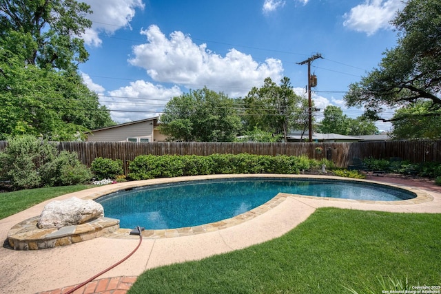 635 Brightwood Pl, San Antonio, TX 78209 - view of pool