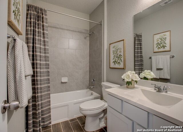 4217 Hampshire Way, San Antonio, TX 78245