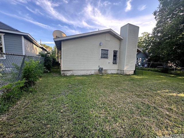 941 Potomac, San Antonio, TX 78202 - rear view of property featuring a chimney