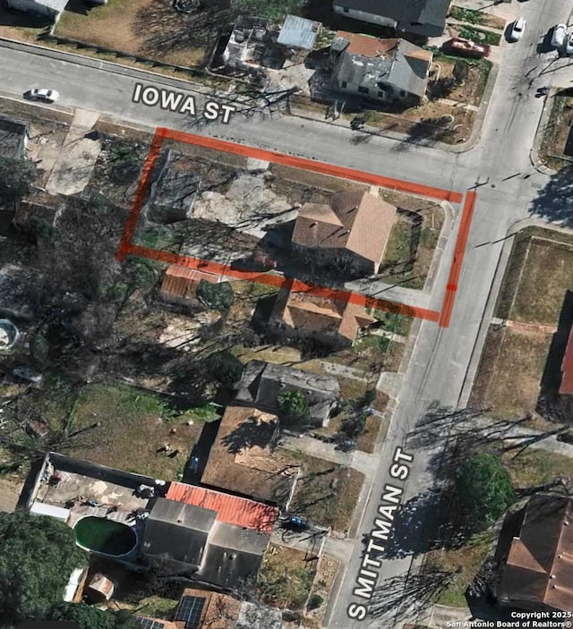 2001 Iowa, San Antonio, TX 78203