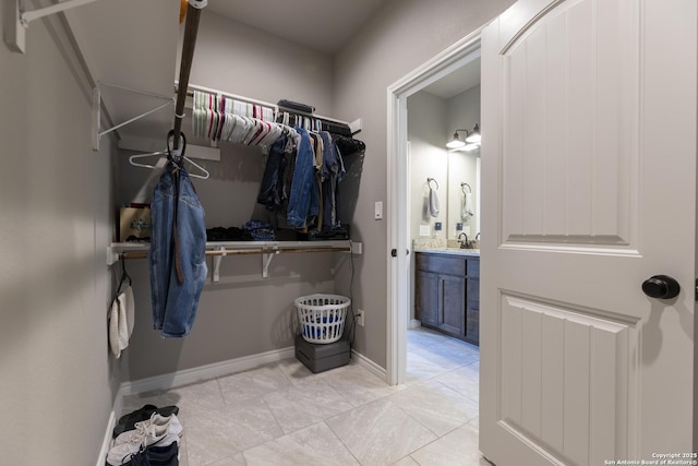 1407 Tanglewood, Spring Branch, TX 78070 - spacious closet with a sink