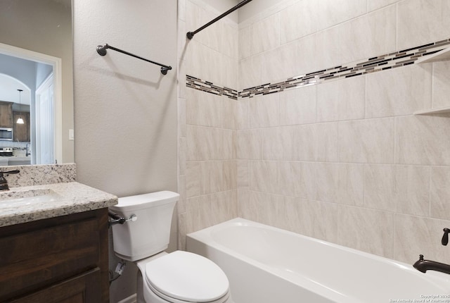 1407 Tanglewood, Spring Branch, TX 78070 - bathroom with toilet, vanity, and washtub / shower combination
