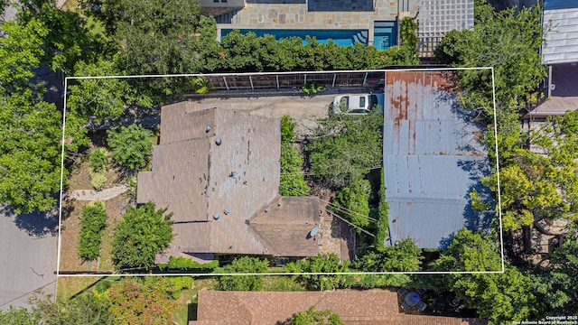 210 Harrison, Alamo Heights, TX 78209 - aerial view of property's location with property parcel outlined