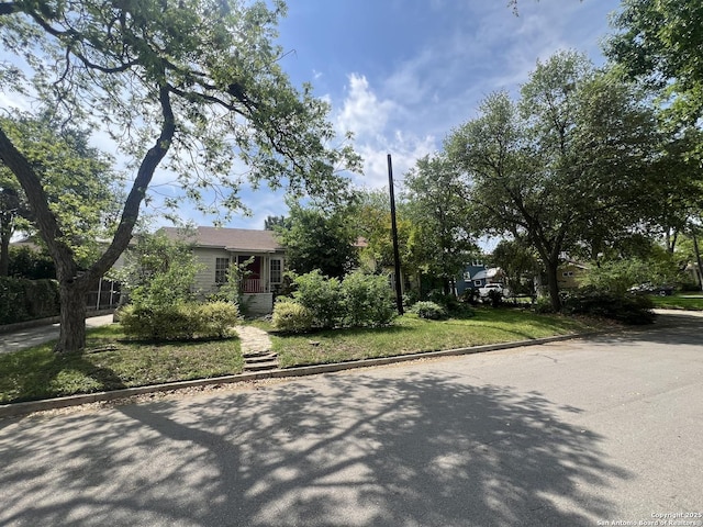 210 Harrison, Alamo Heights, TX 78209 - view of obstructed view of property