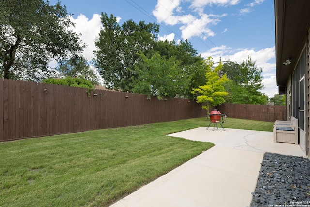 1041 Water Oak, Schertz, TX 78154 - view of yard with a patio area