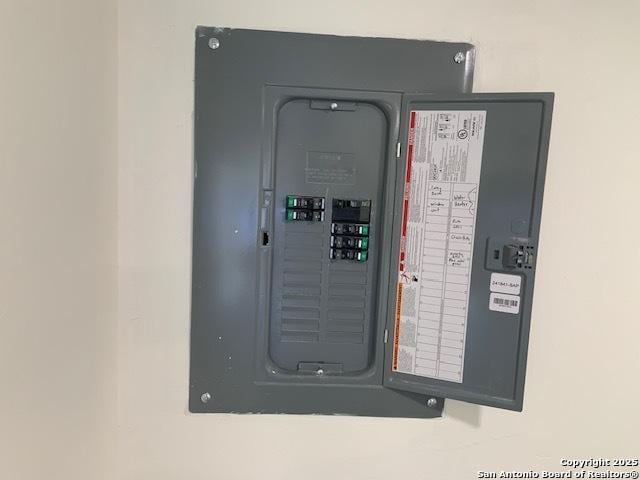434 Hermine, San Antonio, TX 78212 - utilities with electric panel