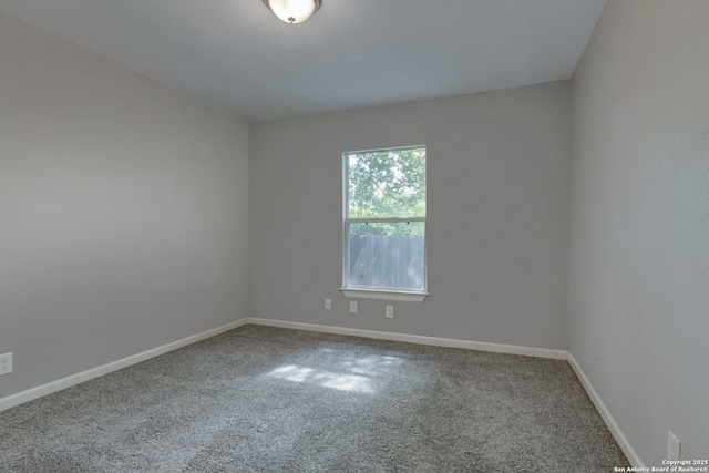 4342 Lehman Dr, Kirby, TX 78219 - unfurnished room featuring carpet floors and baseboards
