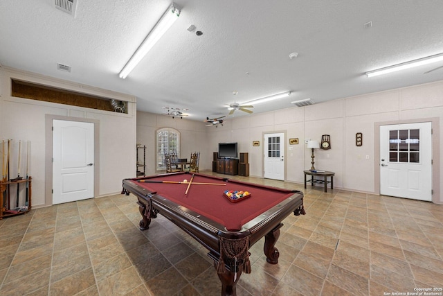 2001 Crown Rdg, Kerrville, TX 78028 - rec room featuring a textured ceiling, billiards, and ceiling fan