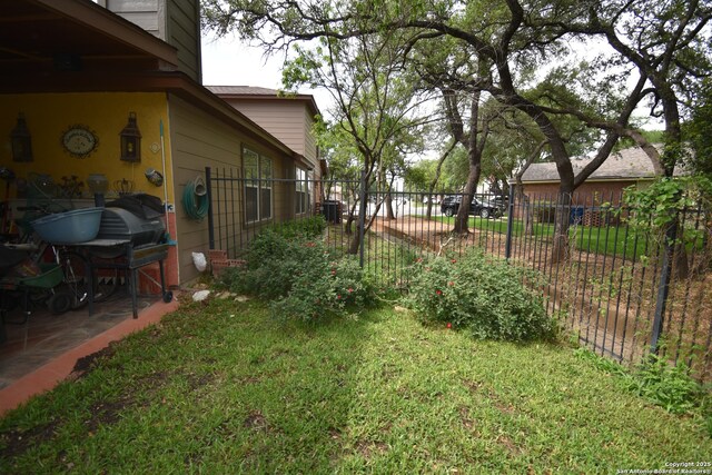 view of yard with fence