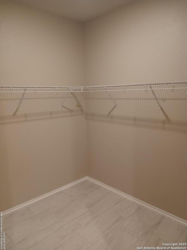 530 Pleasanton, San Antonio, TX 78221 - spacious closet with light marble finish flooring
