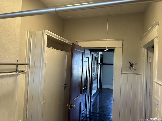 539 Wickes, San Antonio, TX 78210 - hall featuring attic access