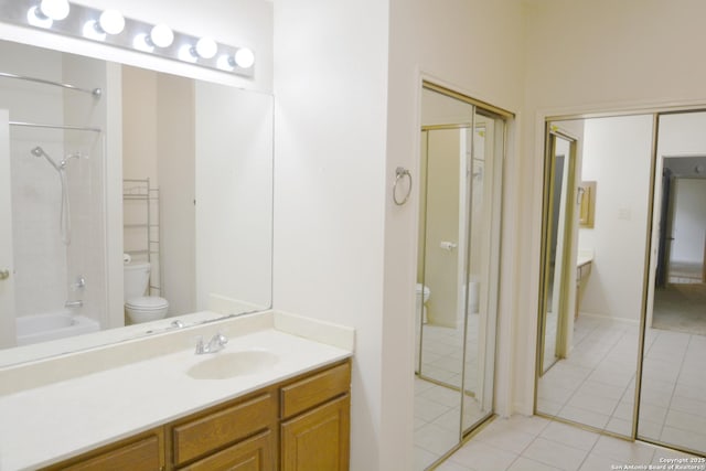 5759 Spring Watch, San Antonio, TX 78247 - bathroom featuring toilet, tile patterned floors, and vanity