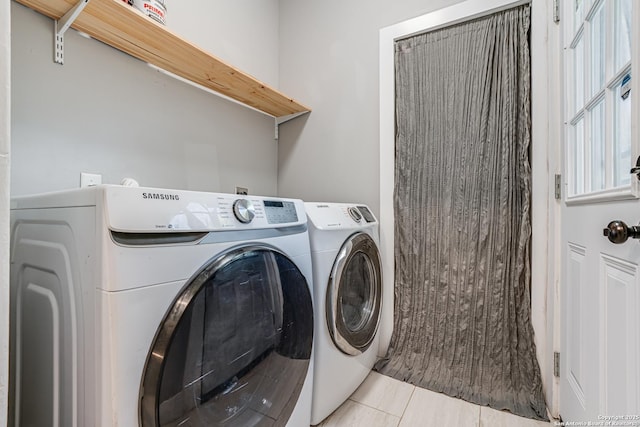 719 W Elsmere, San Antonio, TX 78212 - clothes washing area with washer and dryer