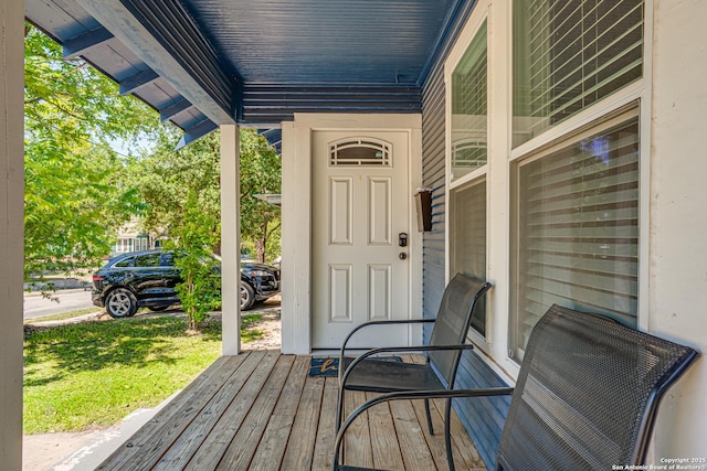 719 W Elsmere, San Antonio, TX 78212 - wooden terrace with a porch