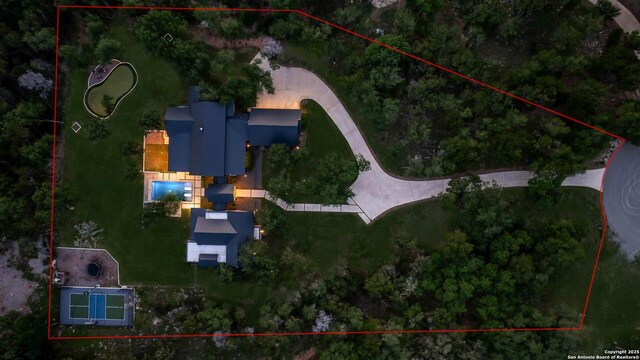 185 Southfield, Boerne, TX 78006 - aerial view of property and surrounding area with property parcel outlined