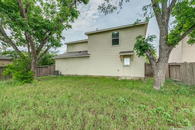 6046 Luckey Run, San Antonio, TX 78252 - back of house with central AC unit