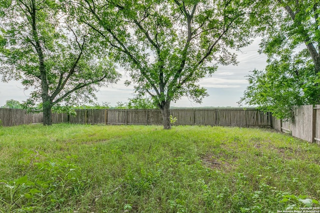 6046 Luckey Run, San Antonio, TX 78252 - view of fenced backyard
