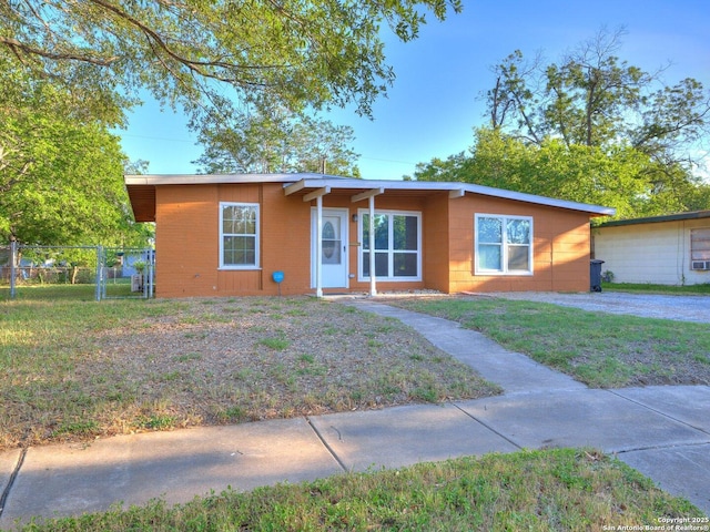 4330 Kilrea, San Antonio, TX 78219 - view of front facade