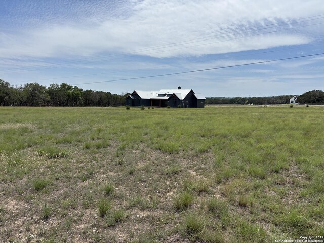 446 Waring Welfare, Boerne, TX 78006 - view of yard featuring a rural view