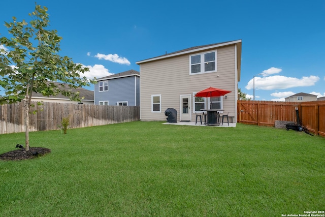 14383 Palm Rdg, San Antonio, TX 78253 - back of property featuring a patio area