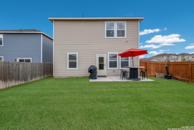 14383 Palm Rdg, San Antonio, TX 78253 - back of property featuring a patio