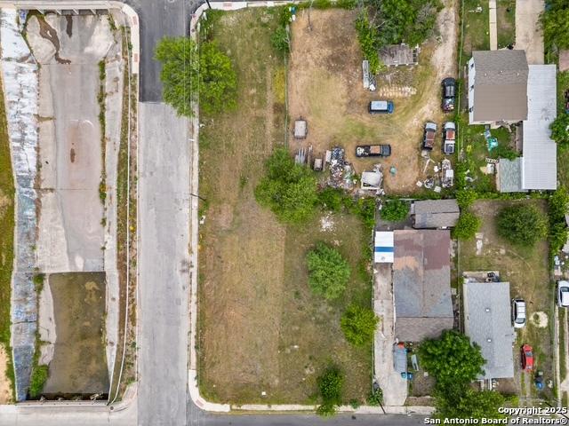 601 San Eduardo, San Antonio, TX 78228