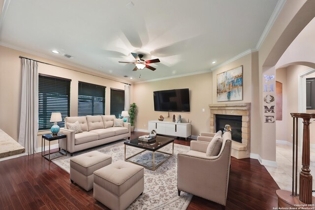 523 White Cyn, San Antonio, TX 78260 - living area with a ceiling fan, crown molding, recessed lighting, arched walkways, and wood finished floors