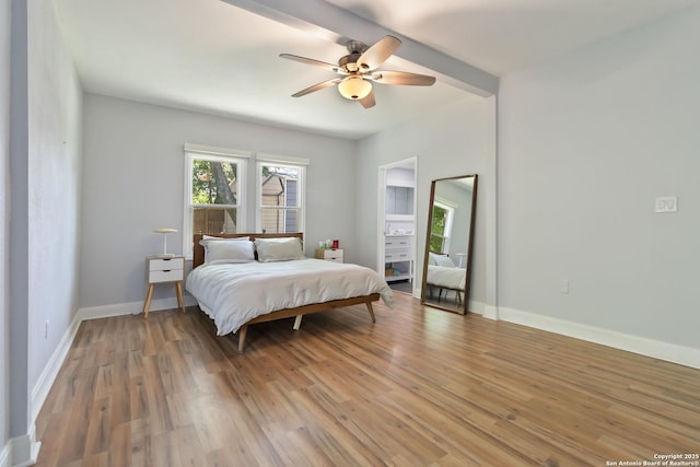 944 Fulton, San Antonio, TX 78201 - bedroom with light wood-type flooring, baseboards, and ceiling fan