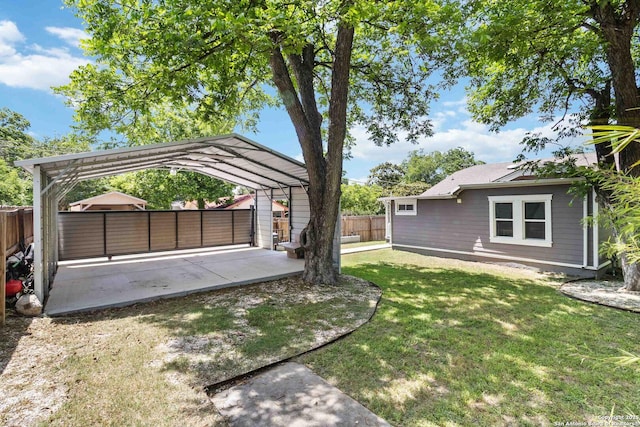 944 Fulton, San Antonio, TX 78201 - view of yard featuring a detached carport and a patio