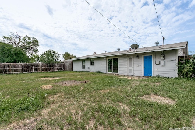 4439 Tropical Dr, San Antonio, TX 78218 - view of back of property