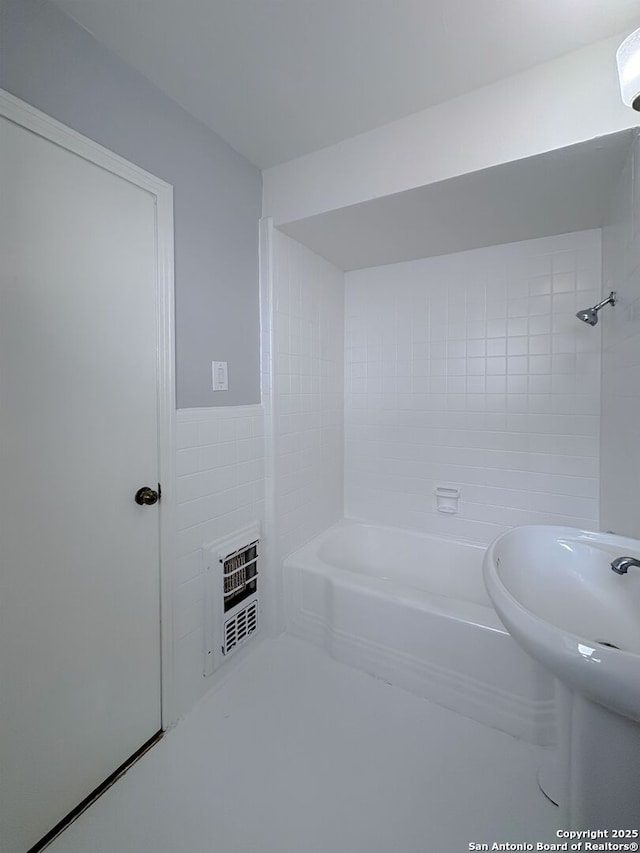 155 Eland, San Antonio, TX 78213 - full bath featuring heating unit and tub / shower combination