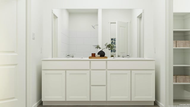 5223 Whirling Pl, San Antonio, TX 78253 - full bath featuring double vanity