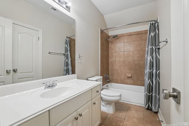 51 Stonewall Bnd, San Antonio, TX 78256 - full bath featuring toilet, vanity, shower / bath combo, and tile patterned flooring