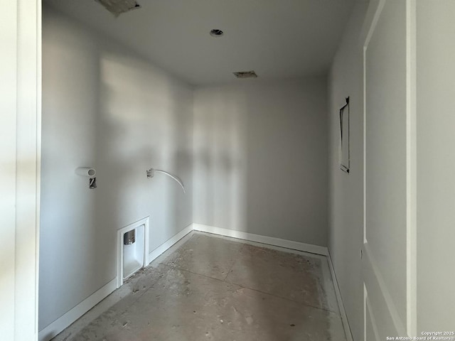 14724 Sycamore Xing, San Antonio, TX 78252 - washroom with baseboards