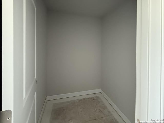 14724 Sycamore Xing, San Antonio, TX 78252 - interior space featuring baseboards