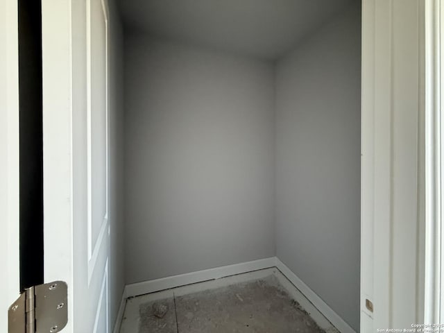 14724 Sycamore Xing, San Antonio, TX 78252 - spare room featuring baseboards