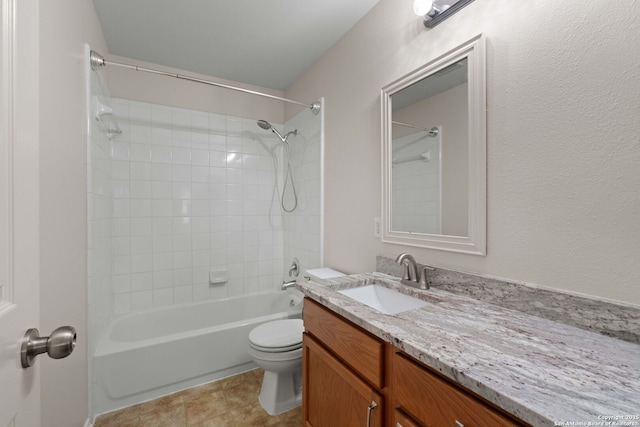 17223 Darlington Run, San Antonio, TX 78247 - bathroom featuring toilet, vanity, and shower / tub combination