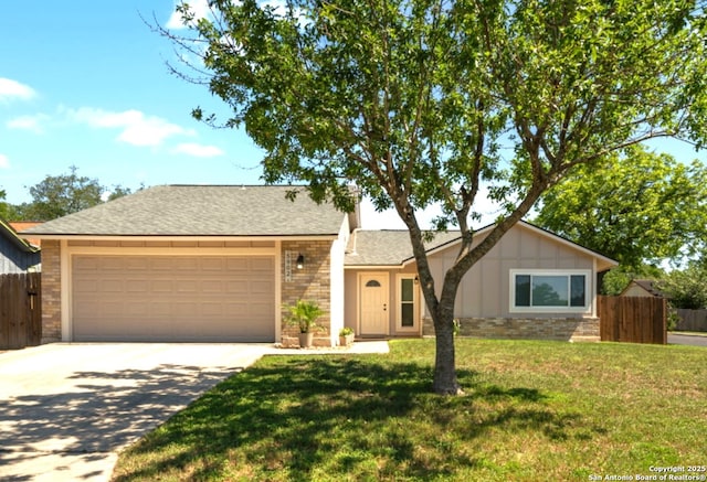 5902 Brambletree, San Antonio, TX 78247 - ranch-style home featuring a garage, concrete driveway, and brick siding